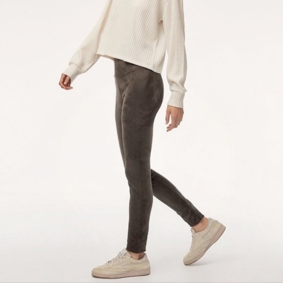 Aritzia Wilfred Free Daria Faux Suede Leggings Size Medium - Picture 1 of 12